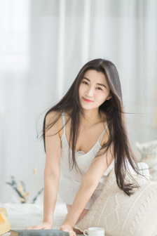 我邻居的妻子